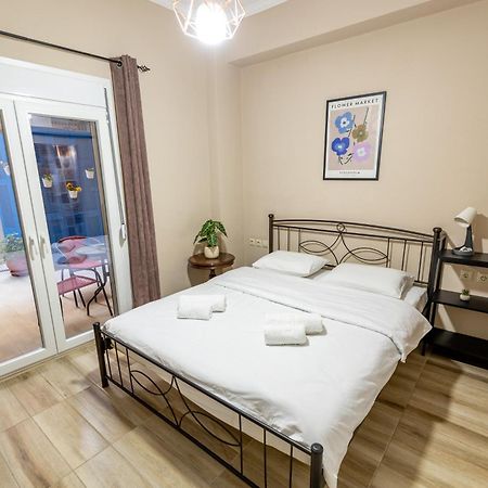 Oasis In The Centre Apartment Atena Exterior foto