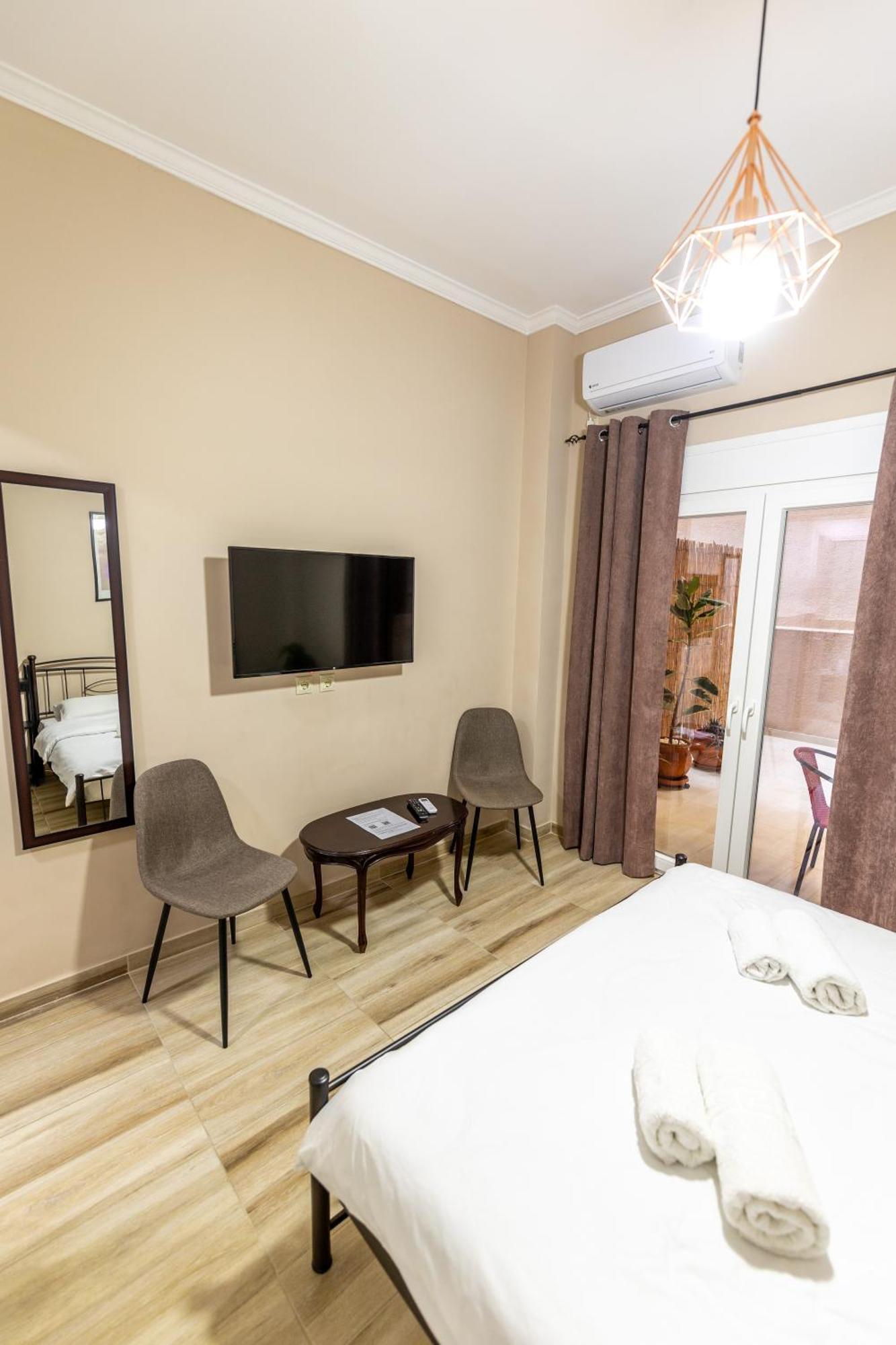Oasis In The Centre Apartment Atena Exterior foto