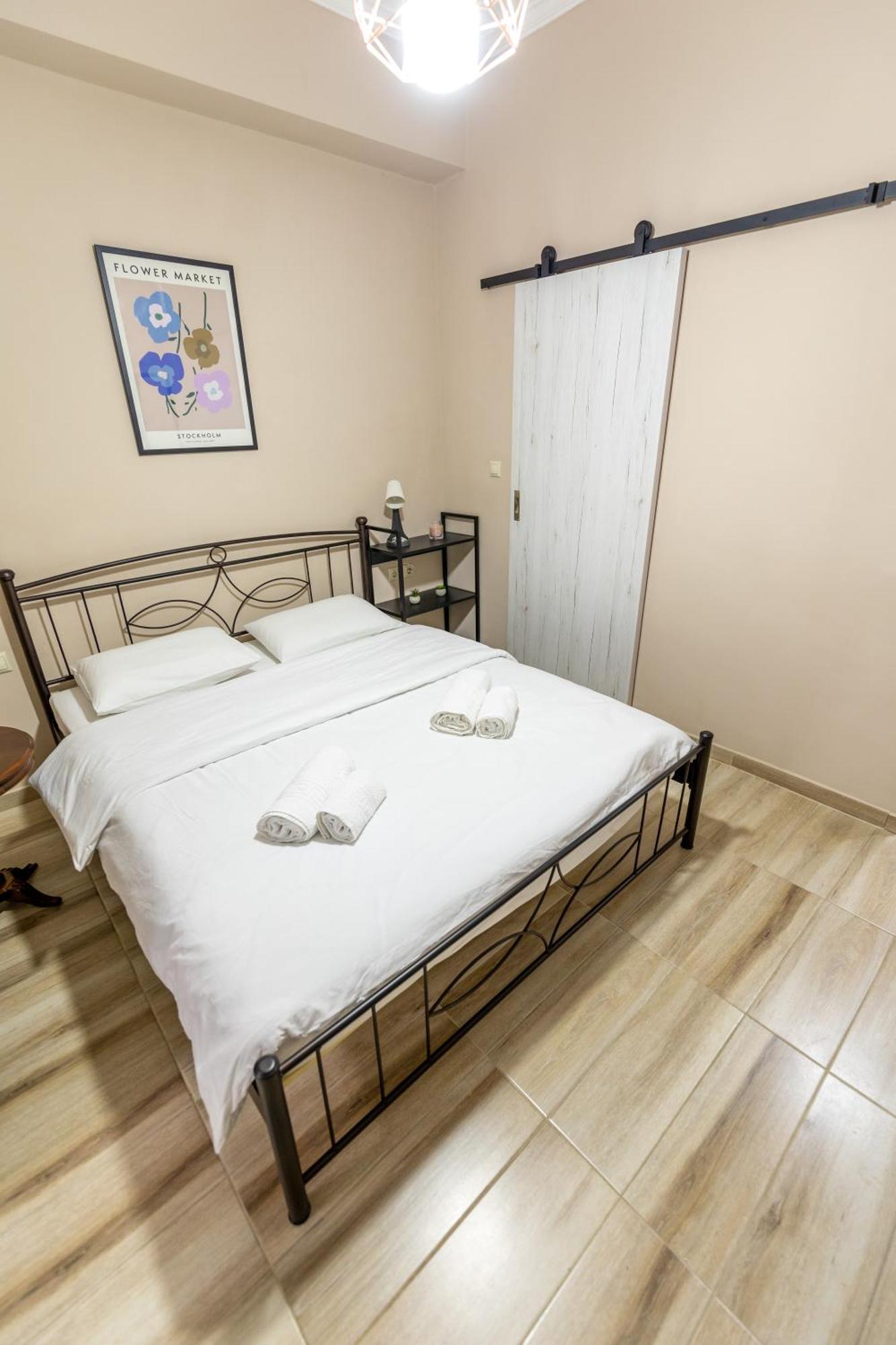 Oasis In The Centre Apartment Atena Exterior foto